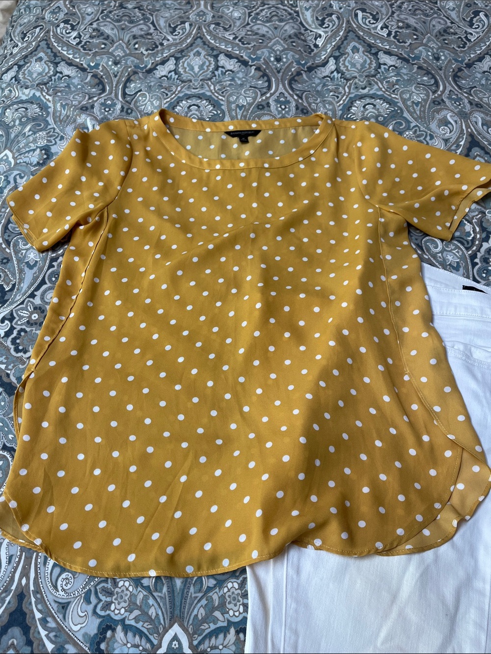 Banana Republic Mustard Yellow Polka Dot Short Sleeve Blouse